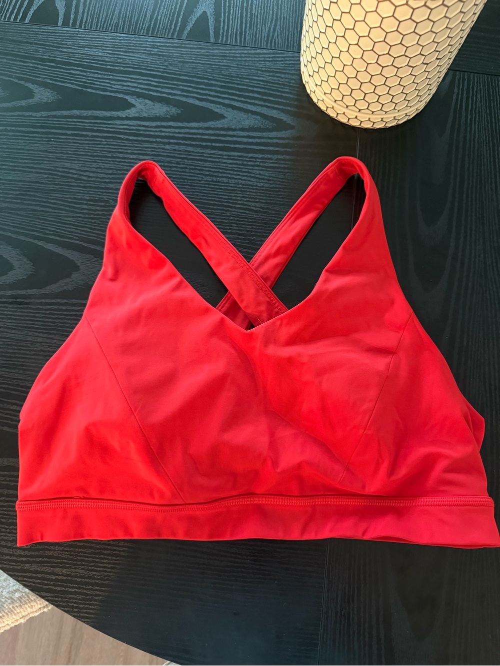 Women’s Lululemon Bright Red Padded Cross-Back Sports Bra Size 12